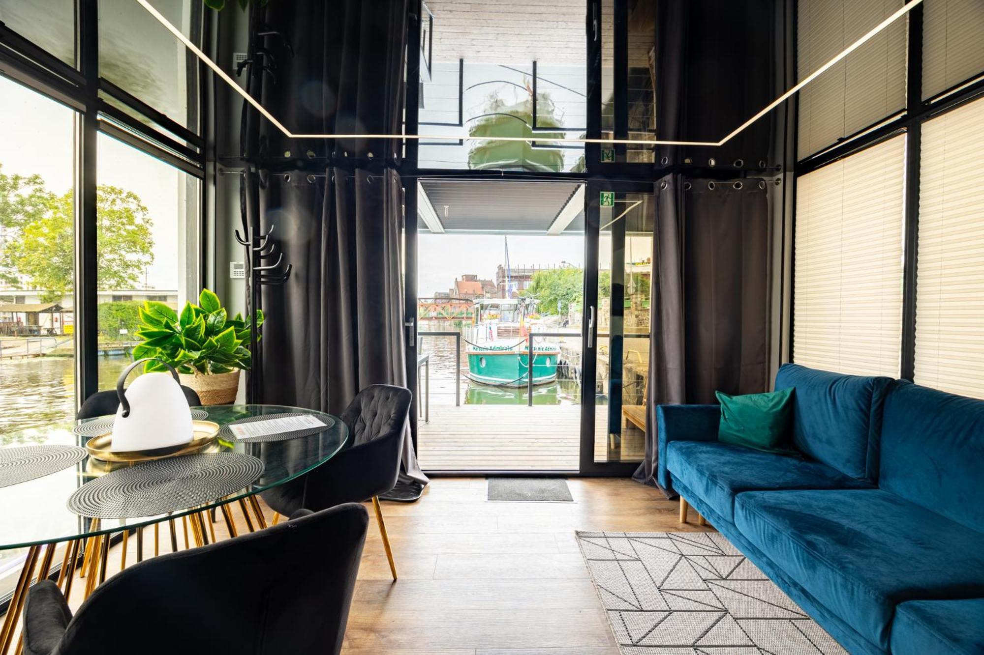 שצ'צ'ין Houseboat Energyapart מראה חיצוני תמונה