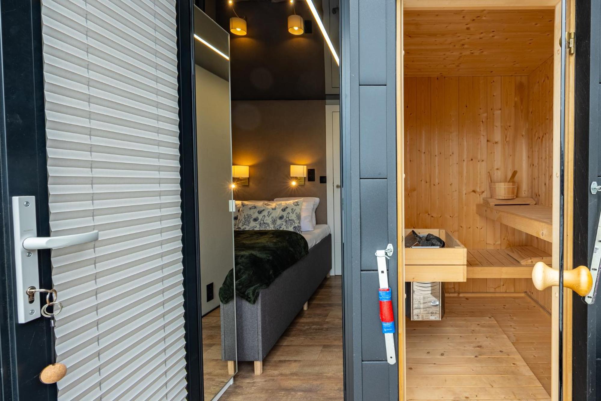 שצ'צ'ין Houseboat Energyapart מראה חיצוני תמונה