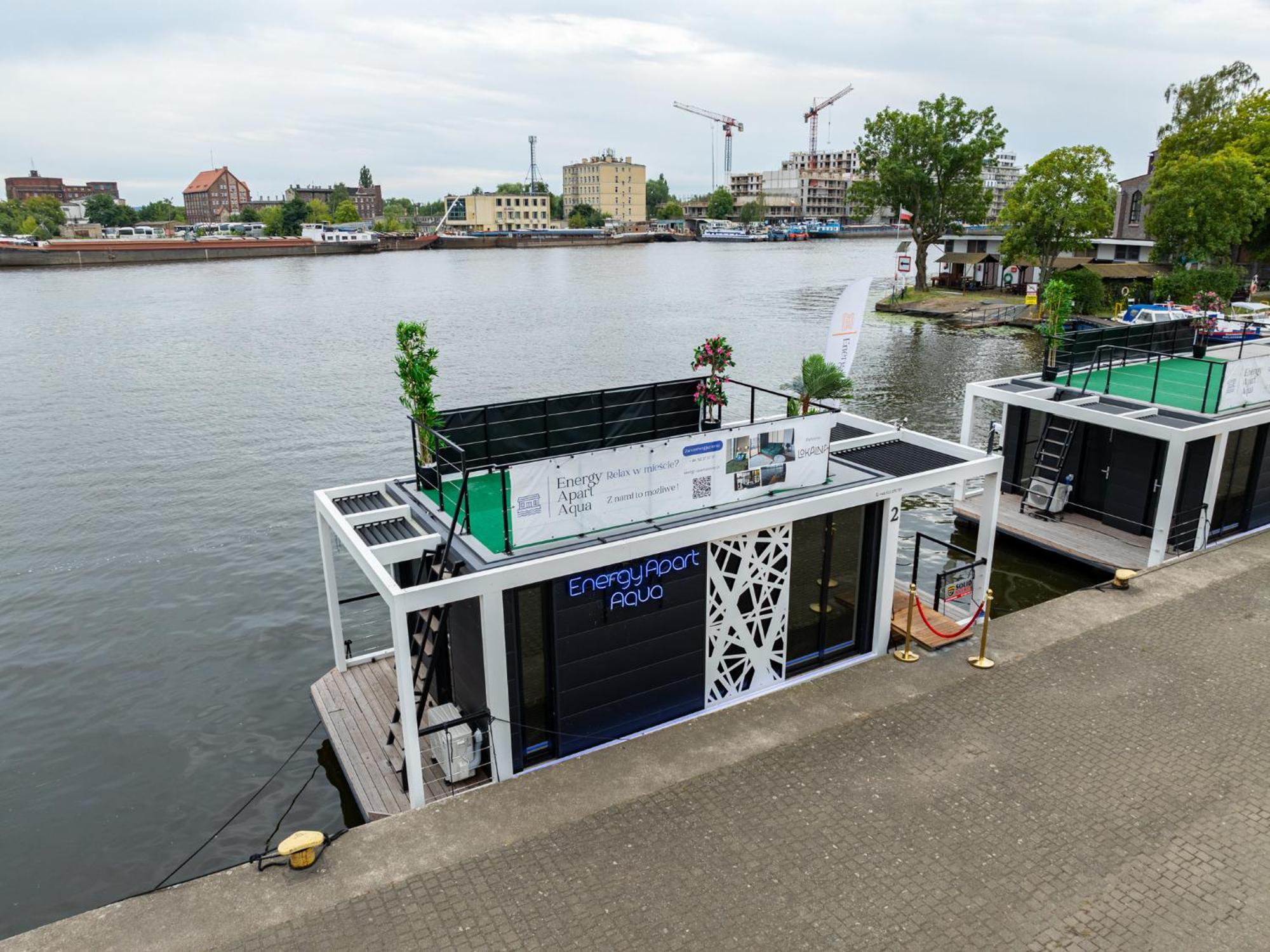 שצ'צ'ין Houseboat Energyapart מראה חיצוני תמונה